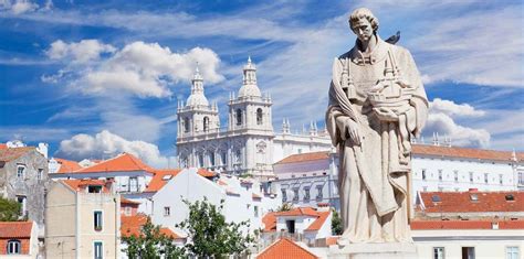 Lisbon City Tour Hop On Hop Off bus: 2 Lines - 48 hours