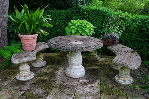 Images Gratuites : table, idyllique, botanique, meubles, jardin, Fontaine, pot de fleur, cour ...