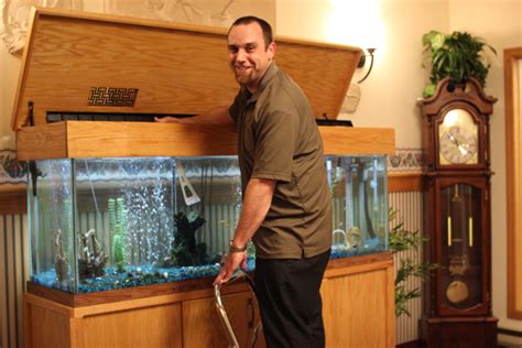 Indispensable Guidelines For Fish Tank Cleaning, Both Daily And Weekly - Pet Shops Guide Blog