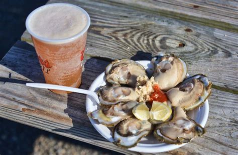 US National Oyster Shucking Championship - carbonboy