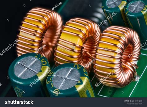 706 Ferrite core inductor Images, Stock Photos & Vectors | Shutterstock