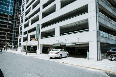 Philadelphia Gateway Parking Garage | The Philadelphia Parking Authority