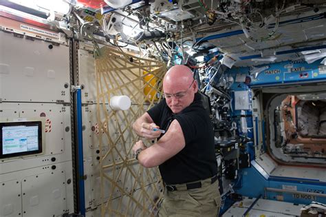 Scientists might know why astronauts develop health problems in space ...