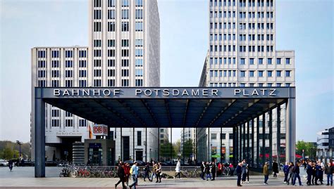 Potsdamer Platz - Berlin - Arrivalguides.com