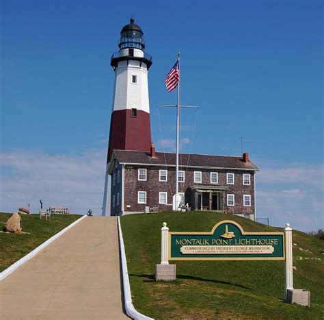 Montauk Point Lighthouse Photograph by Christopher James