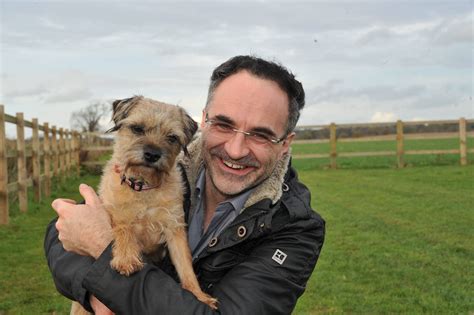 Noel Fitzpatrick - Supervet Veterinary Surgeon, Cute Borders, Hard ...