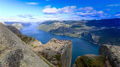 Fjords and Mountains - Unmissable Tours | Norways best