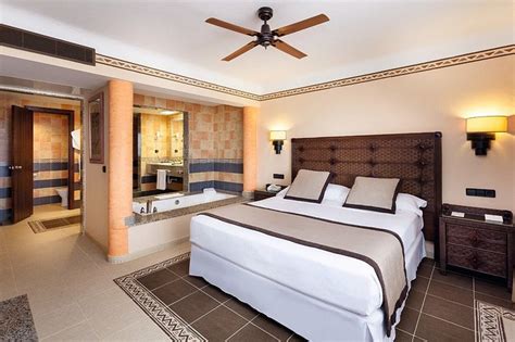 Hotel Riu Touareg Rooms: Pictures & Reviews - Tripadvisor