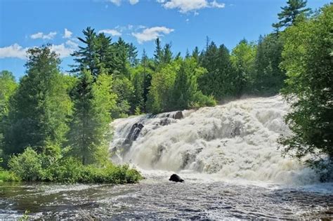 DIY Upper Peninsula Michigan waterfalls tour MAP: 10+ Michigan ...