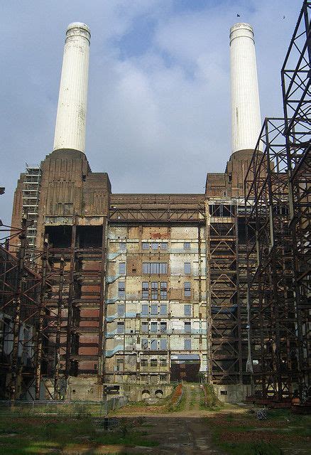 Inside Battersea Power Station | Inside Battersea Power Station Red ...