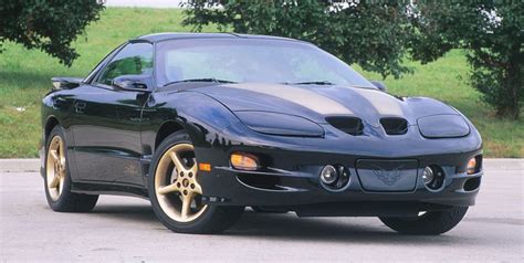 The 10 Best Pontiac Firebird Models of All-Time