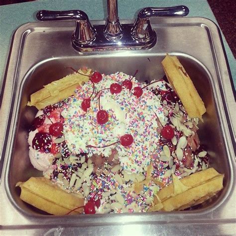 Krisch's "Kitchen Sink" Ice Cream Sundae Challenge - FoodChallenges.com ...