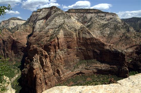 File:Observation Point from Angels Landing Zion NP Utah.jpg