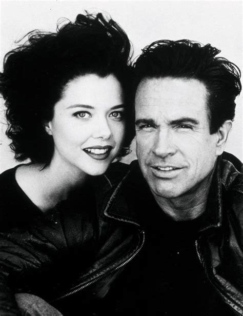 LOVE & STORIES | Annette bening, Warren beatty and Famous couples