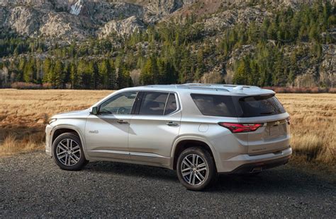 2021 Chevy Traverse refresh includes wireless Apple CarPlay, Android ...