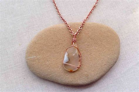 How to Make a Wire-Wrapped Stone Pendant Necklace