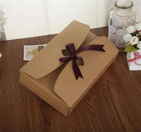 Qin,01.03/21.5*14*5CM DIY Handmade Gift boxes Kraft Paper Gift box Blank Packaging Cardboard Box ...