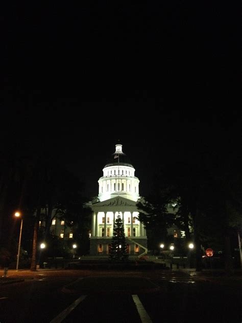 California Capitol At Night Free Stock Photo - Public Domain Pictures