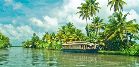 Choosing the Best Kerala Tour Packages - Chandigarh City News