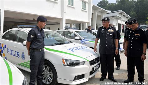 Police take delivery of new Proton Inspira patrol cars Paul Tan - Image 390217