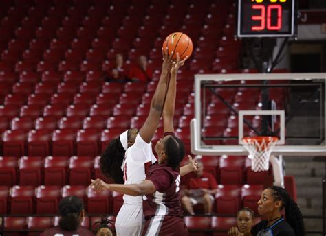 Alabama Women's Basketball Beats Tulane, Moves to 2-0 on Season ...