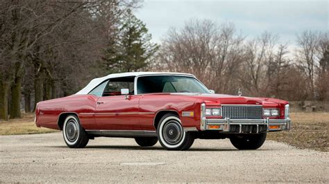 Frank Worthley Seguir claramente 1976 cadillac convertible Disfrazado ...