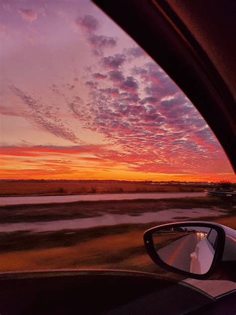 Sunrise in Nebraska : r/pics