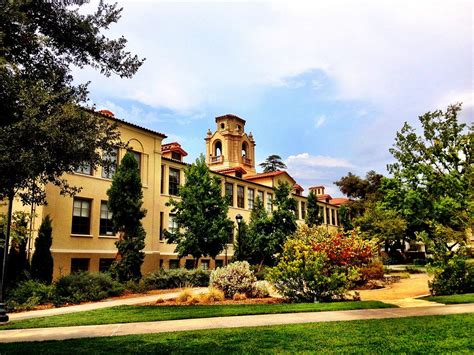 Pomona College - Tuition, Rankings, Majors, Alumni, & Acceptance Rate