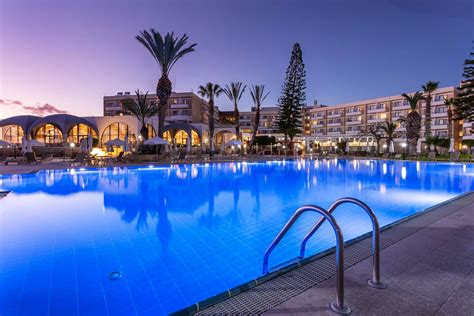 Louis Phaethon Beach Pafos **** | All-Inclusive Hotel Cyprus | Gallery