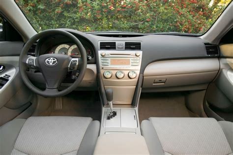 2007 Toyota Camry Pictures - 88 Photos | Edmunds