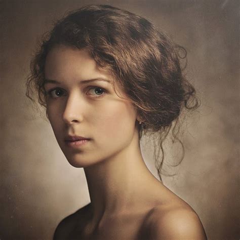 Portrait Photography by Paul Apal'kin | Cuded | Classic portraits ...