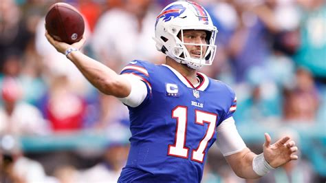 Bills vs. Dolphins Odds, Picks, Predictions: Is Buffalo Overvalued As 14-Point Favorite On NFL ...