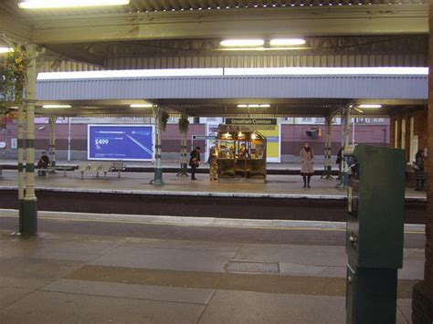 Streatham Common station platforms © David Howard :: Geograph Britain ...