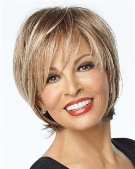 30 Easy Short Hairstyles for Older Women - You Should Try! - Page 3 of 10