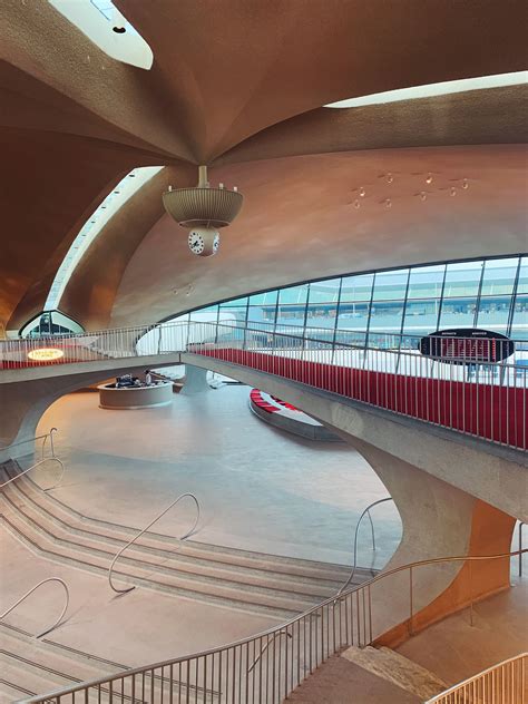 TWA Hotel: Neo-Futurism & Eero Saarinen | Neo futurism, Futuristic ...