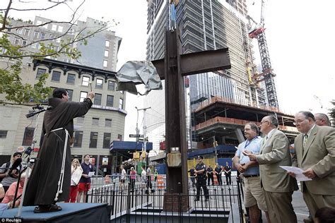 World Trade Center cross moved to permanent home at 9/11 Memorial ...