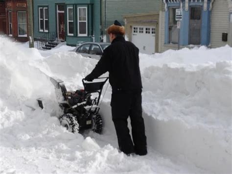 New Brunswick shovels out from latest walloping of snow | CBC News