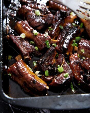 15+ Best Sauces for Ribs (BBQ Sauce Recipes)