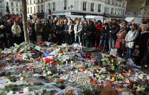 Attentats à Paris: Les patrons du Bataclan espèrent rouvrir «fin 2016»