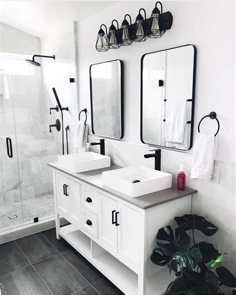 10+ White Bathroom Black Fixtures – HomeDecorish