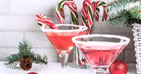 16 Boozy Christmas Drinks for Your Holiday | Mix That Drink