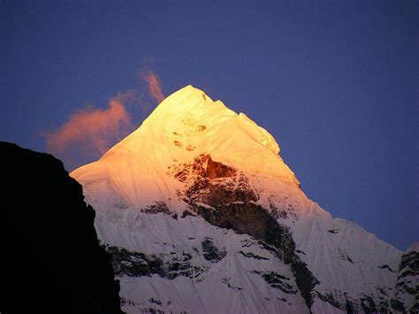 Neelkanth Peak Badrinath, Trek & Tourist Activities