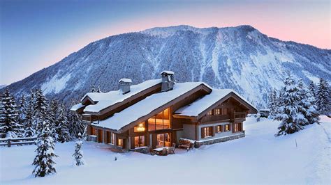 Chalet Beau Sapin - Villa rental in Northern Alps, Courchevel | Villanovo