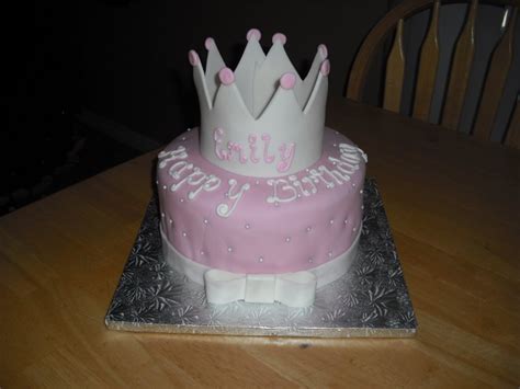 Sprinklebelle Cakes: Princess Crown Cake