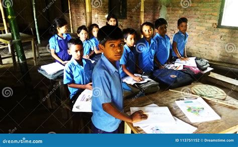 School children of India editorial photography. Image of children ...