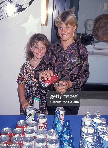 Zachery Ty Bryan & Family Photos and Premium High Res Pictures - Getty Images