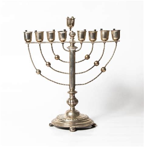 Hanukkiah: The Lights of Hanukkah - Trésors