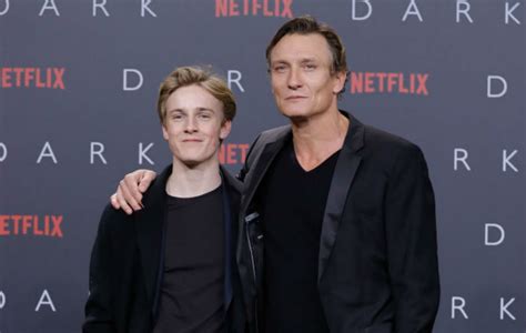 Netflix confirms 'DARK' will be returning for season two