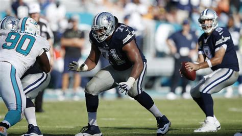 Cowboys extend La'el Collins for two years | PFF News & Analysis | PFF