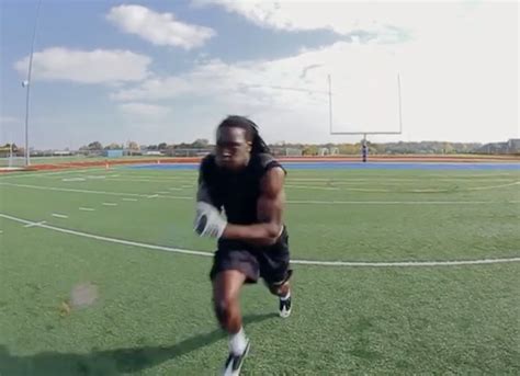 Football Speed - 7 Tips to a Faster 40 - Athletes Acceleration Sports ...